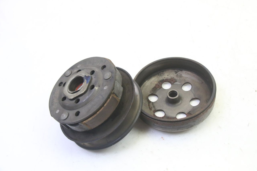 photo de KUPPLUNG KYMCO AGILITY 4T 50 (2005 - 2018) - Detailansicht des Bauteils