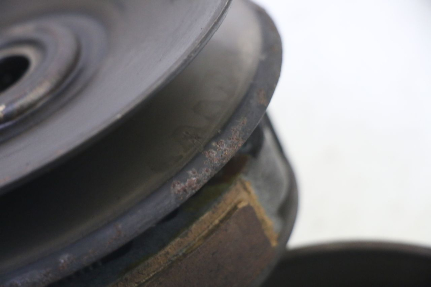 photo de KUPPLUNG KYMCO AGILITY 4T 50 (2005 - 2018) - Oberflächenzustand und Material