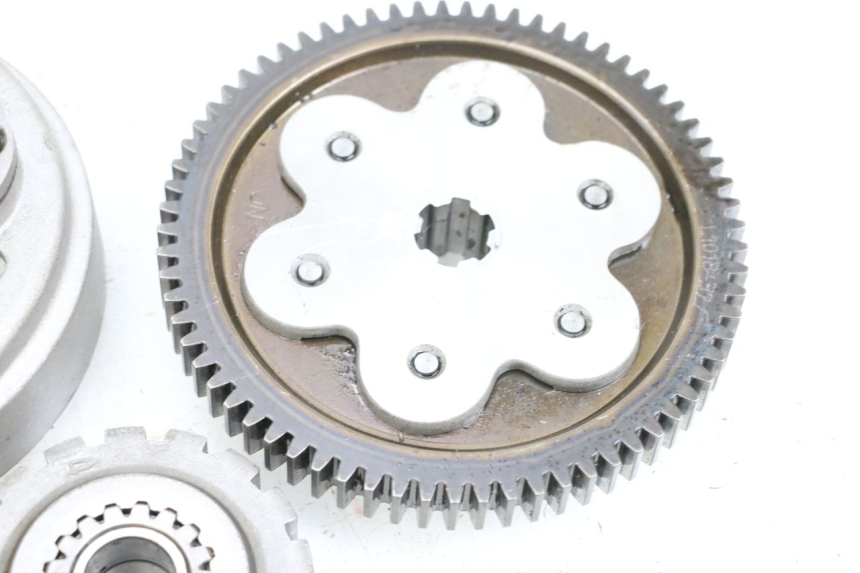 photo de KUPPLUNG MAG POWER BOMBERS 4T 50 (2016 - 2026) - Alternative Perspektive