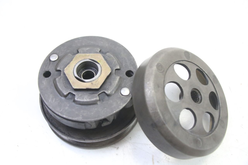 photo de KUPPLUNG MBK BOOSTER NEXT GENERATION 50 (1995 - 1998) - Detailansicht des Bauteils