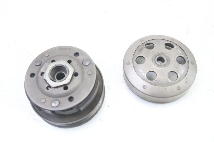 photo de KUPPLUNG MBK BOOSTER SPIRIT NAKED 50 (2004 - 2017) - Technische Nahaufnahme