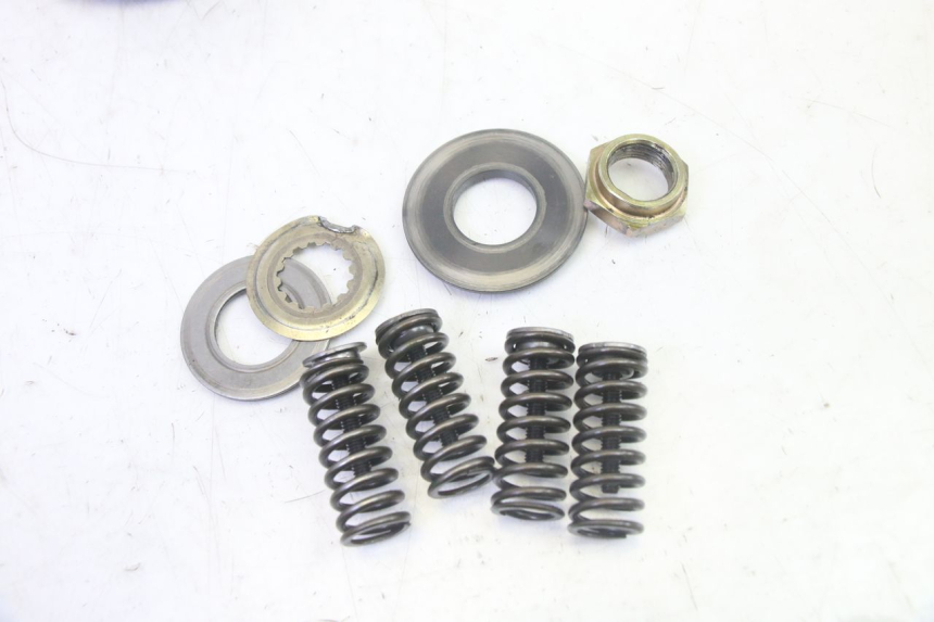 photo de KUPPLUNG MV AGUSTA BRUTALE R WALLY 910 (2008 - 2008) - Hochauflösende Nahaufnahme