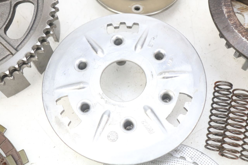 photo de KUPPLUNG ROYAL ENFIELD BULLET CLASSIC 500 (2017 - 2020) - Geprüftes Gebrauchtteil