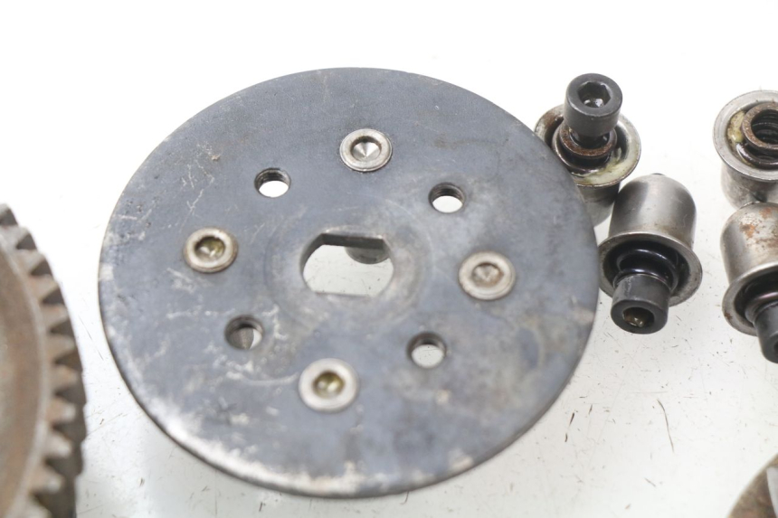photo de KUPPLUNG FANTIC MOTOR CABALLERO TX 190 50 - Details der Befestigungspunkte