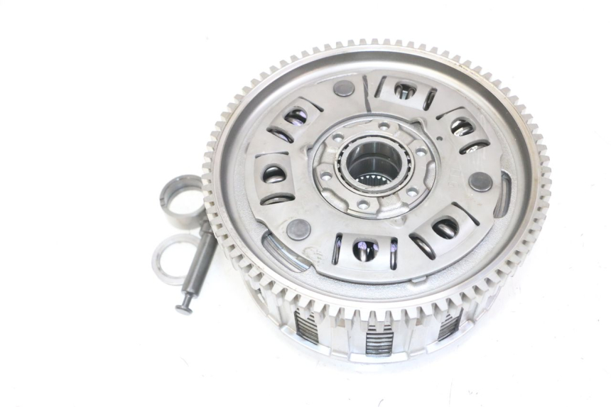 photo de KUPPLUNG HONDA CB R 1000 (2018 - 2023) - Alternative Perspektive