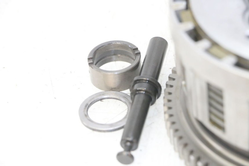 photo de KUPPLUNG HONDA CB R 1000 (2018 - 2023) - Technische Nahaufnahme