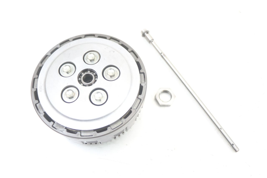 photo de KUPPLUNG HONDA CRF R 250 (2020 - 2021) - Zoom auf Komponenten