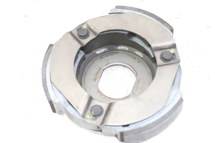 photo de KUPPLUNG PEUGEOT ELYSTAR 125 (2002 - 2007) - Zoom auf Gebrauchszustand