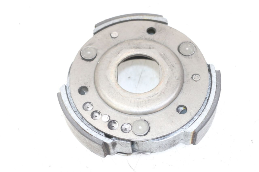 photo de KUPPLUNG PEUGEOT ELYSTAR 125 (2002 - 2007) - Details der Befestigungspunkte