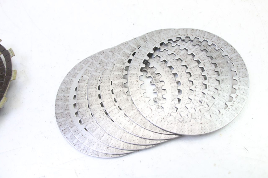 photo de KUPPLUNG YAMAHA FJ 36Y 1100 (1984 - 1985) - Oberflächenzustand und Material