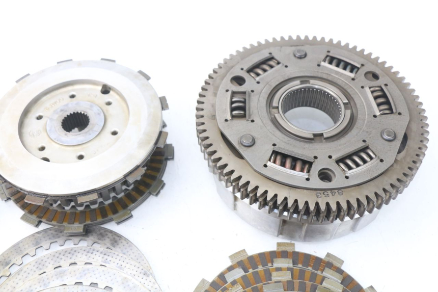 photo de KUPPLUNG YAMAHA FJR ABS 1300 (2006 - 2012) - Technische Nahaufnahme