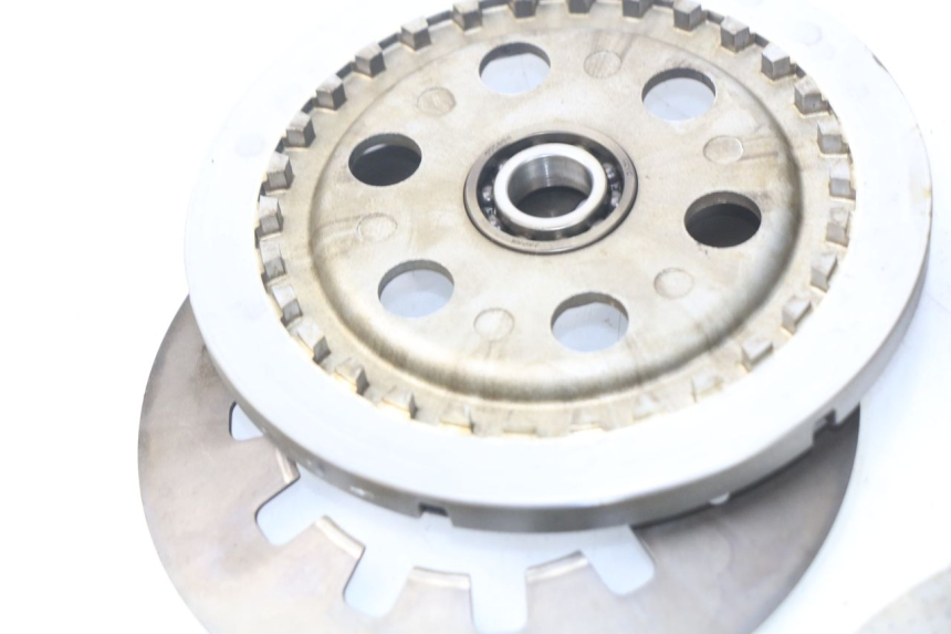 photo de KUPPLUNG YAMAHA FJR ABS 1300 (2006 - 2012) - Details der Befestigungspunkte