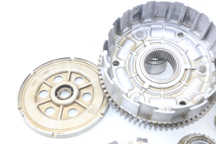 photo de KUPPLUNG YAMAHA FJR ABS 1300 (2006 - 2012) - Charakteristische Merkmale