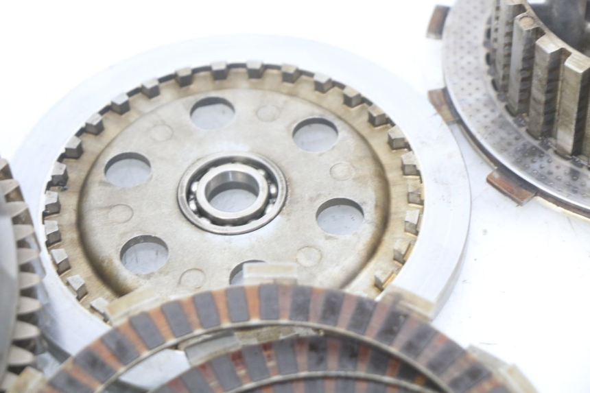 photo de KUPPLUNG YAMAHA FJR ABS 1300 (2006 - 2012) - Fokus auf die Struktur