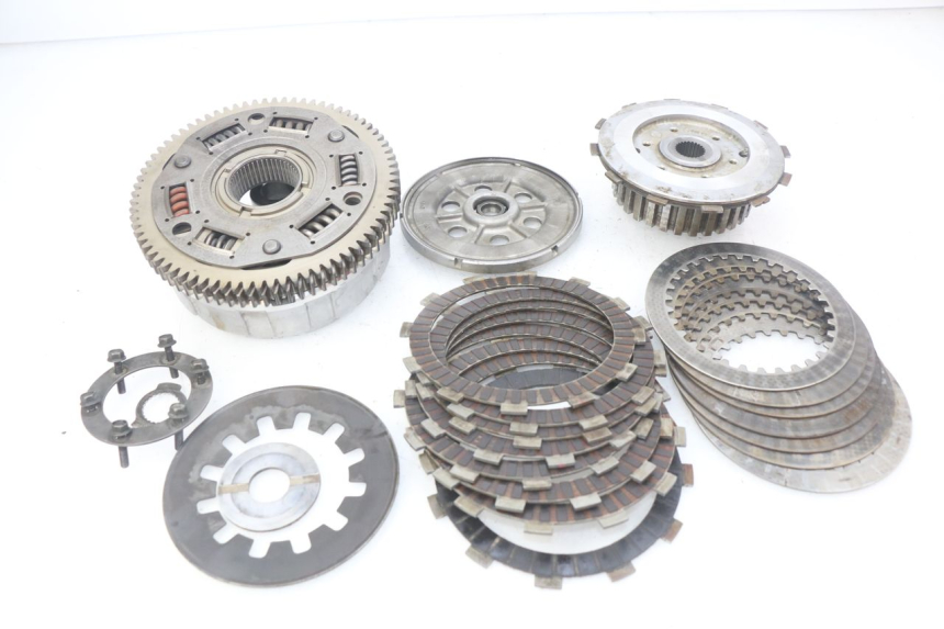 photo de KUPPLUNG YAMAHA FJR ABS 1300 (2006 - 2012) - Oberflächenzustand und Material