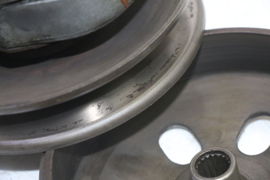 photo de KUPPLUNG KYMCO GRAND DINK 125 (2008 - 2014) - Details der Befestigungspunkte