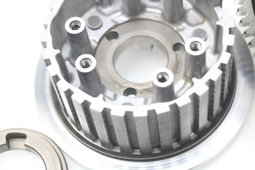 photo de KUPPLUNG SUZUKI GSX-R GSXR K16 1000 (2012 - 2016) - Fokus auf die Struktur