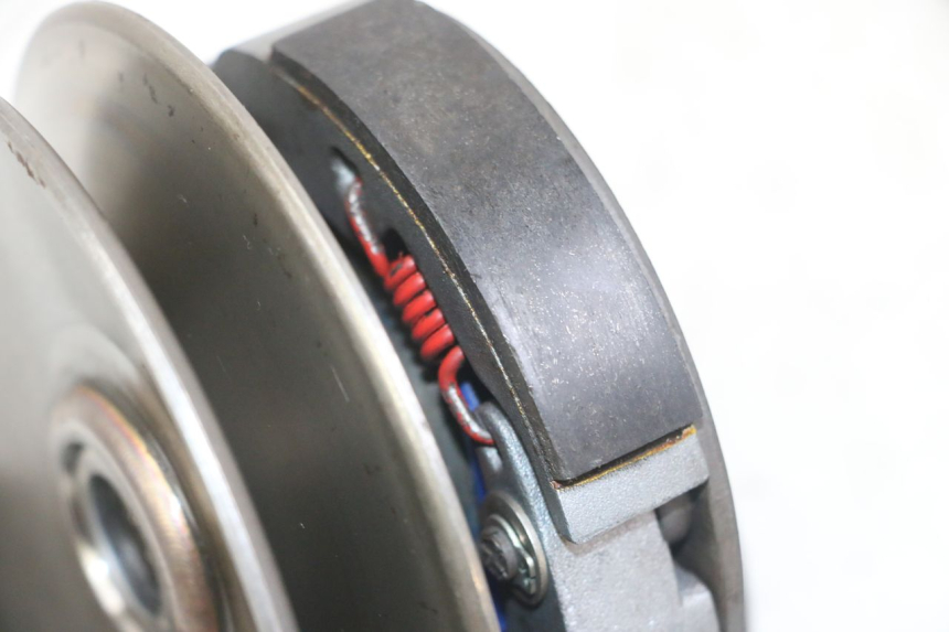 photo de KUPPLUNG PEUGEOT JET FORCE CARBU 50 (2003 - 2016) - Alternative Perspektive