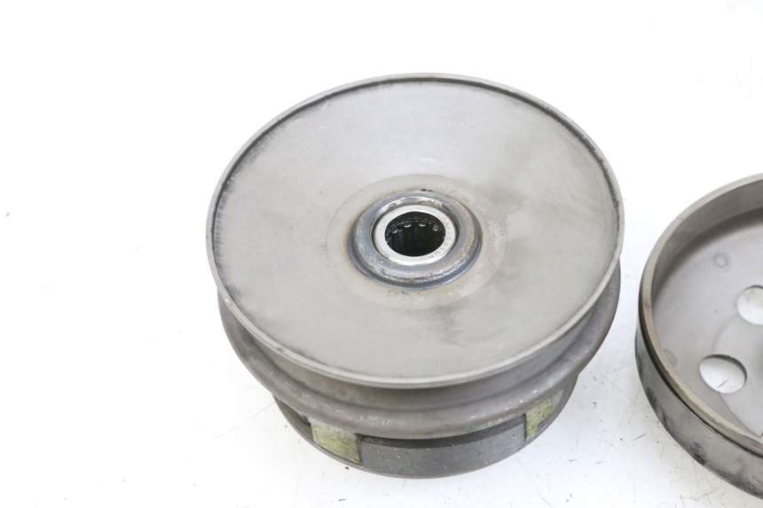 photo de KUPPLUNG PEUGEOT KISBEE 4T 50 (2010 - 2017) - Technische Nahaufnahme