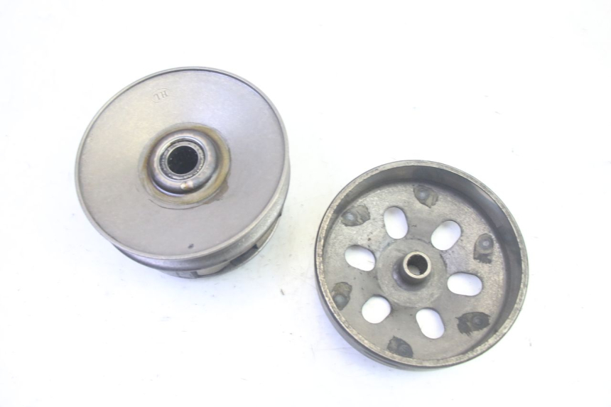 photo de KUPPLUNG PEUGEOT KISBEE 4T 50 (2018 - 2022) - Gesamtansicht des Produkts