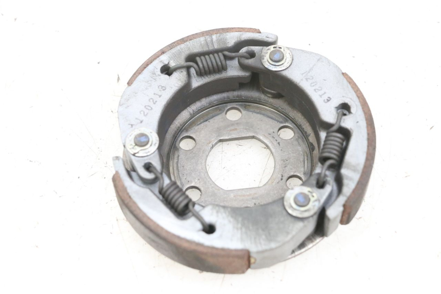 photo de KUPPLUNG PEUGEOT KISBEE 4T 50 (2010 - 2017) - Gesamtansicht des Produkts