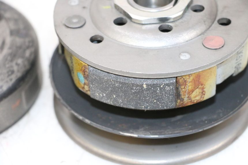 photo de KUPPLUNG PEUGEOT KISBEE 4T 50 (2018 - 2022) - Detailansicht des Bauteils