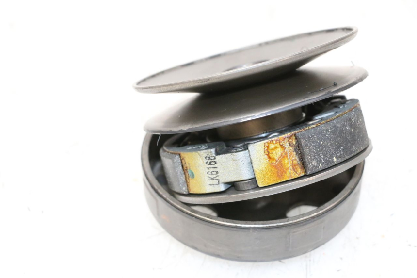 photo de KUPPLUNG PEUGEOT KISBEE 4T 50 (2018 - 2022) - Details der Befestigungspunkte