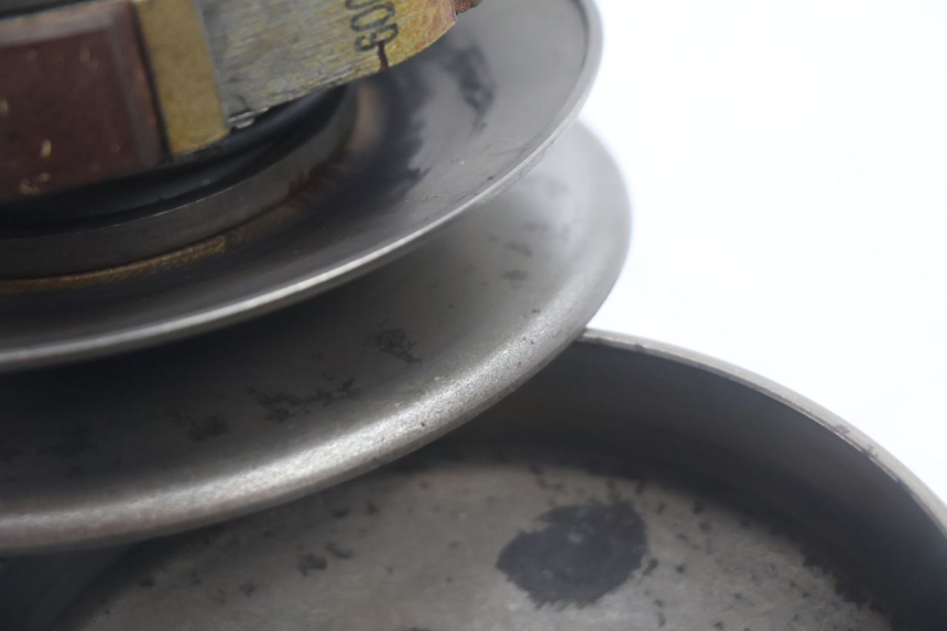 photo de KUPPLUNG PEUGEOT KISBEE 4T 50 (2010 - 2017) - Oberflächenzustand und Material