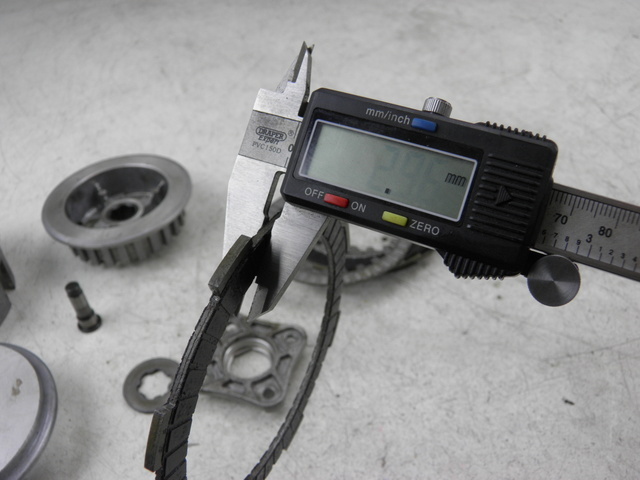 photo de KUPPLUNG KYMCO QUANNON 125 (2007 - 2014) - Hochauflösende Nahaufnahme