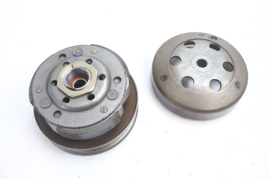 photo de KUPPLUNG PEUGEOT LUDIX ONE 14P 50 (2004 - 2013) - Technische Nahaufnahme