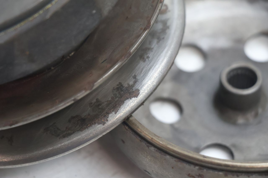 photo de KUPPLUNG PEUGEOT LUDIX ONE 50 (2004 - 2013) - Details der Befestigungspunkte