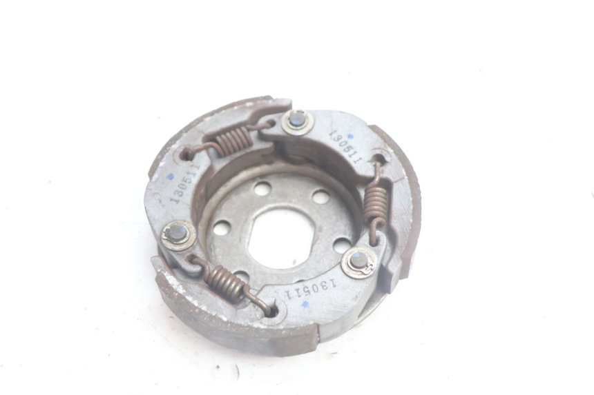 photo de KUPPLUNG PEUGEOT LUDIX PRO 2T 50 (2010 - 2017) - Alternative Perspektive