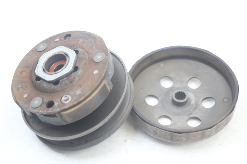 photo de KUPPLUNG MBK MACH G AC 50 (2002 - 2014) - Detailansicht des Bauteils