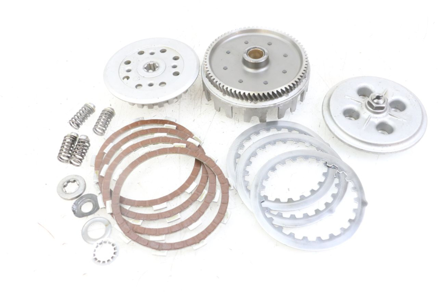 photo de KUPPLUNG MBK X-LIMIT XLIMIT 50 (2007 - 2012) - Fokus auf die Struktur