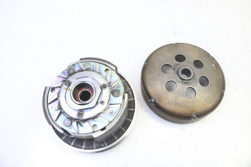 photo de KUPPLUNG PIAGGIO MP3 HPE 310 (2024 - 2025) - Gesamtansicht des Produkts