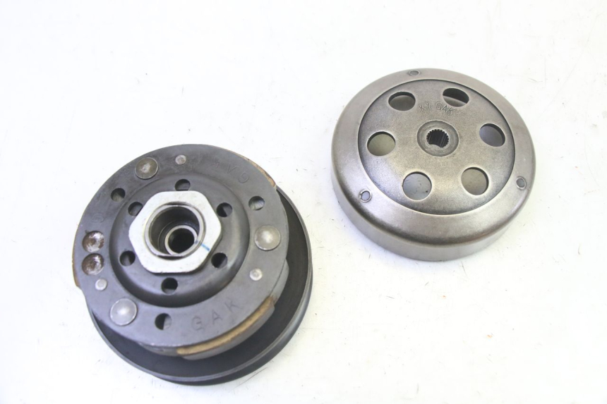 photo de KUPPLUNG KYMCO LIKE 4T 50 (2019 - 2025) - Oberflächenzustand und Material