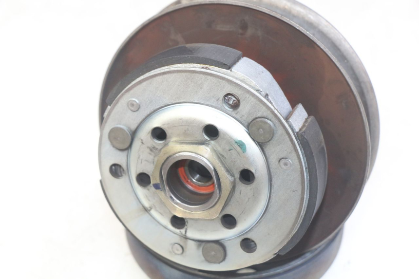 photo de KUPPLUNG PIAGGIO NEW TYPHOON 50 (2010 - 2017) - Details der Befestigungspunkte