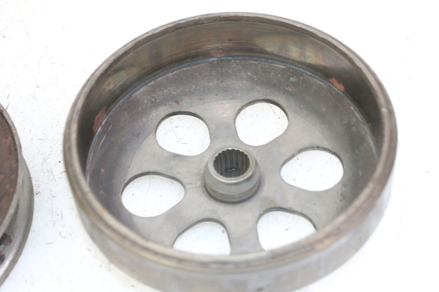 photo de KUPPLUNG PIAGGIO VESPA LX 150 (2005 - 2013) - Zoom auf Gebrauchszustand