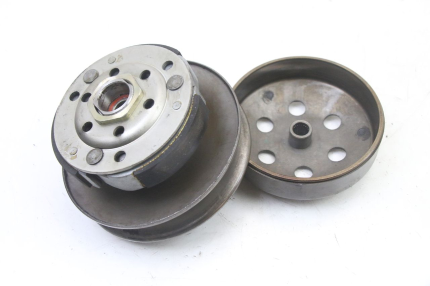 photo de KUPPLUNG PIAGGIO VESPA S 2T 50 (2007 - 2014) - Detailansicht des Bauteils