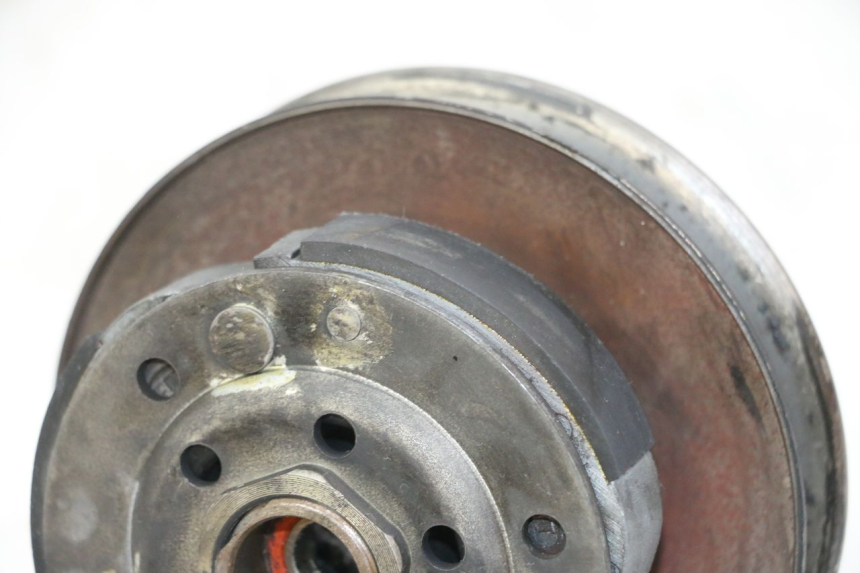 photo de KUPPLUNG PIAGGIO VESPA S 2T 50 (2007 - 2014) - Details der Befestigungspunkte