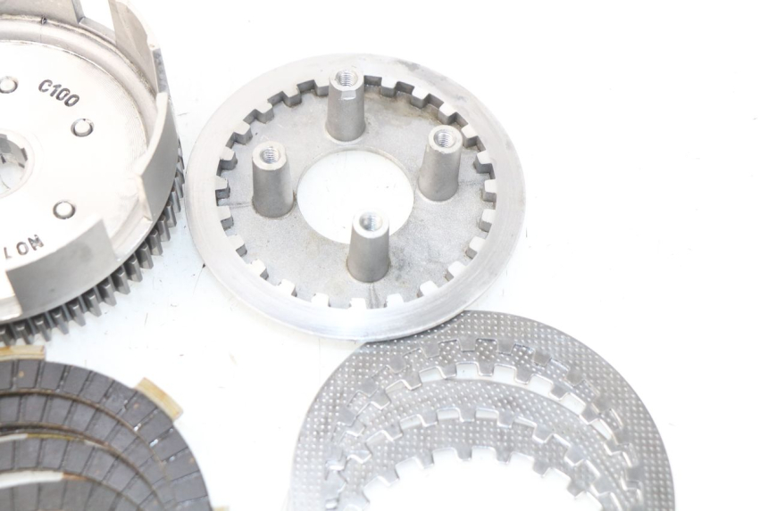 photo de KUPPLUNG YCF R-START 125 - Charakteristische Merkmale