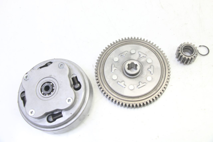 photo de KUPPLUNG APOLLO RFZ 125 - Hochauflösende Nahaufnahme