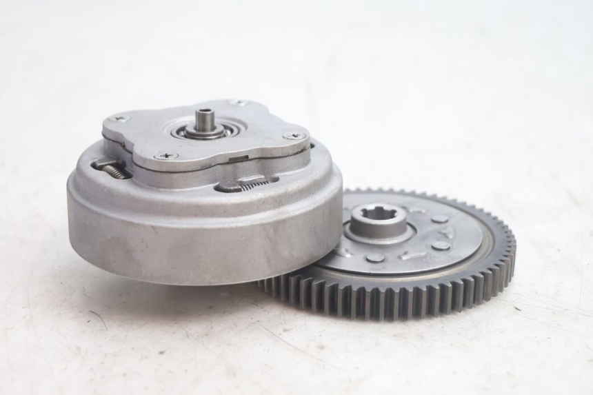 photo de KUPPLUNG APOLLO RFZ 125 - Oberflächenzustand und Material