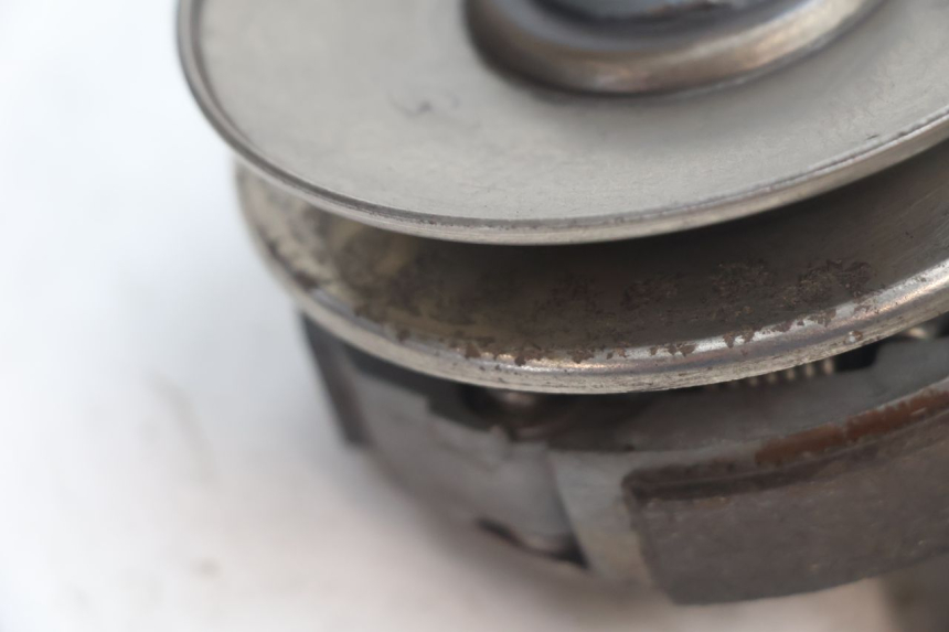 photo de KUPPLUNG KEEWAY RY6 2T 50 (2011 - 2019) - Details der Befestigungspunkte