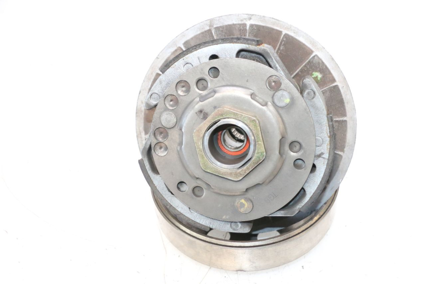 photo de KUPPLUNG PEUGEOT SATELIS COMPRESSOR K15 125 (2006 - 2009) - Hauptansicht
