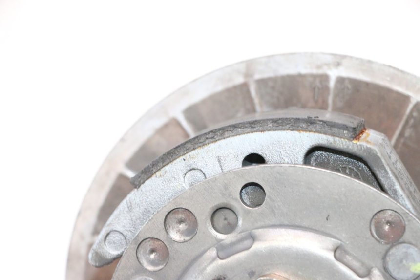 photo de KUPPLUNG PEUGEOT SATELIS COMPRESSOR K15 125 (2006 - 2009) - Geprüftes Gebrauchtteil