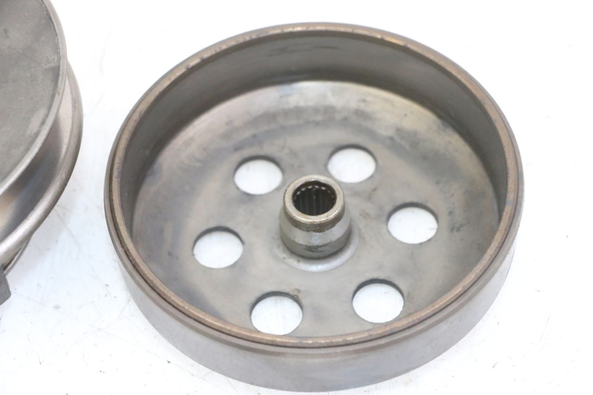 photo de KUPPLUNG PEUGEOT SATELIS 125 (2013 - 2018) - Technische Nahaufnahme