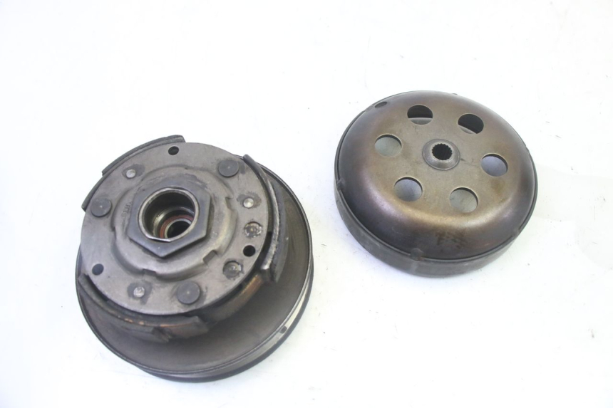 photo de KUPPLUNG PEUGEOT SATELIS 125 (2013 - 2018) - Technische Nahaufnahme