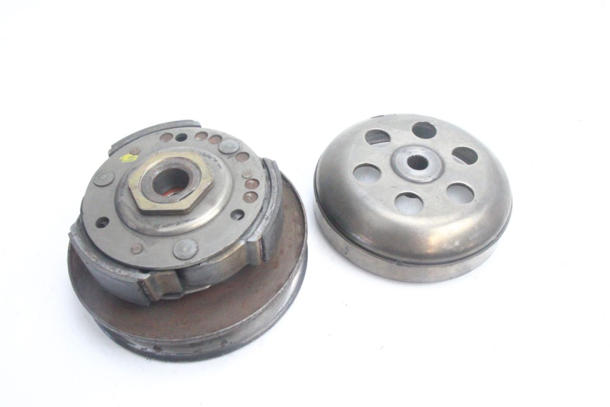 photo de KUPPLUNG PEUGEOT SATELIS 125 (2006 - 2009) - Technische Nahaufnahme