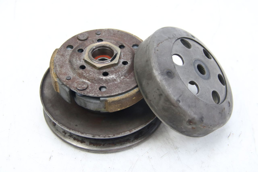 photo de KUPPLUNG APRILIA SCARABEO 4T 50 (2009 - 2017) - Hauptansicht